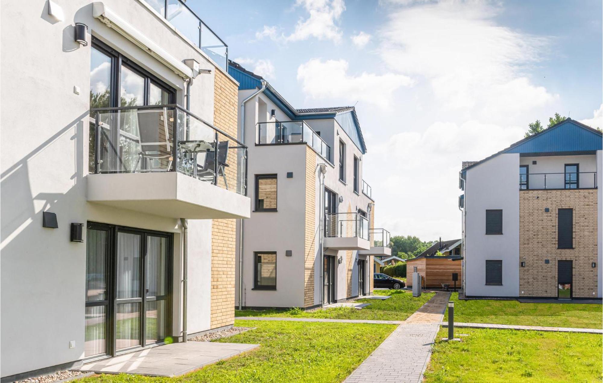 Stunning apartment in Rechlin with 1 Bedrooms&WiFi Exterior foto